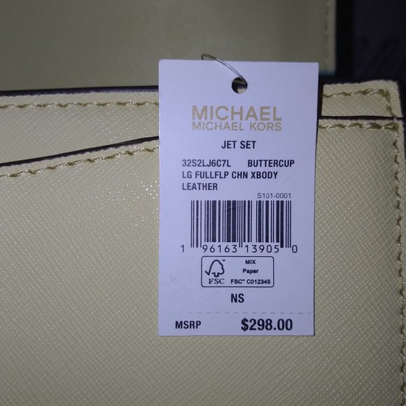 Michael kors purse - Picture 3 of 4